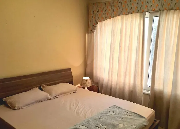 Elhambra Compound Apartment *