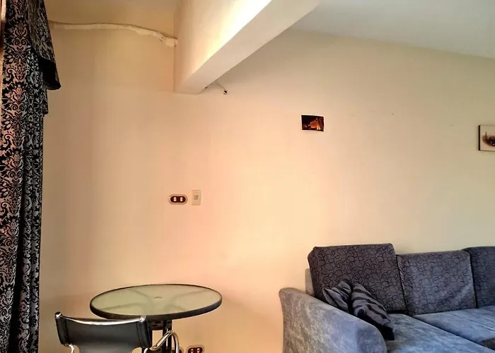 Apartment Elhambra Compound *