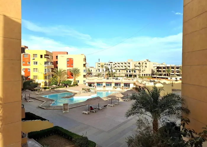 Elhambra Compound * Hurghada
